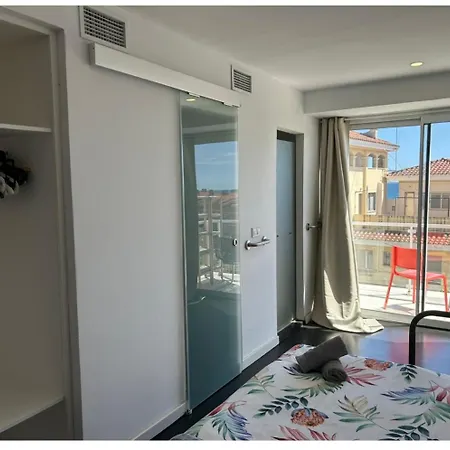 Masnou Aparthotel 3*
