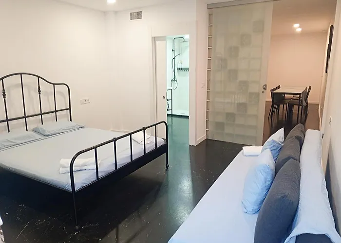 Hug Hotel2022 شقة فندقية El Carrer del Canonge